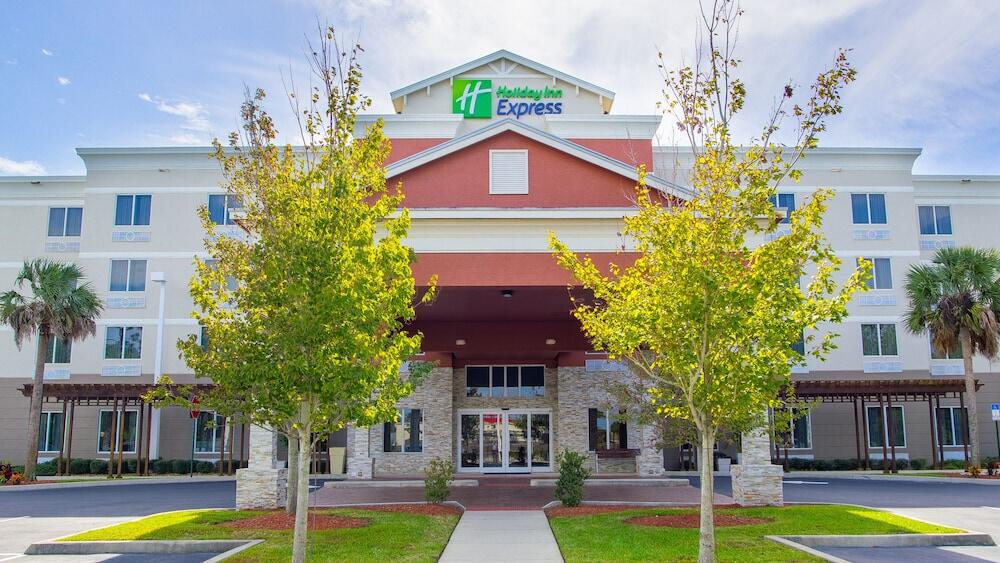 Picture of Holiday Inn Express & Suites Palm Bay by IHG