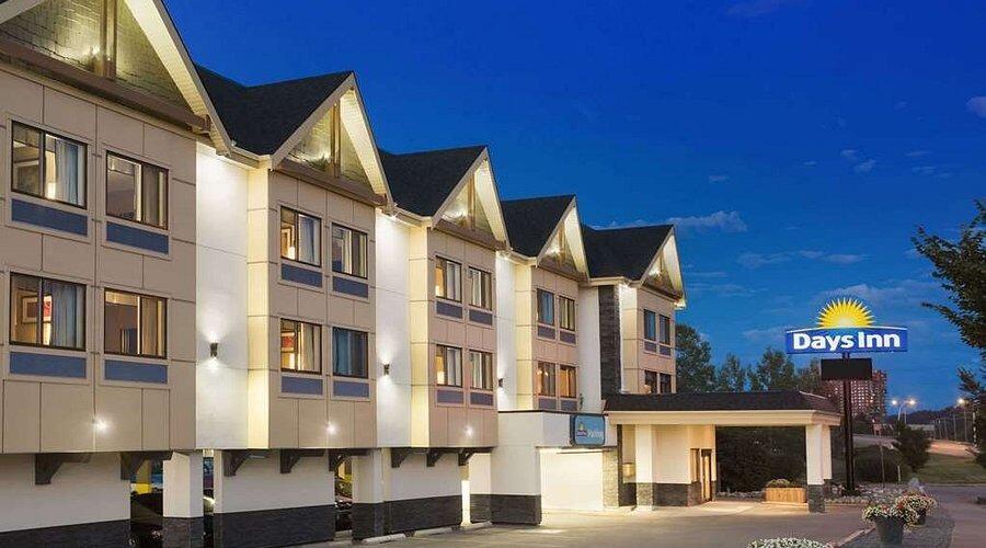 Picture of Days Inn by Wyndham Calgary Northwest