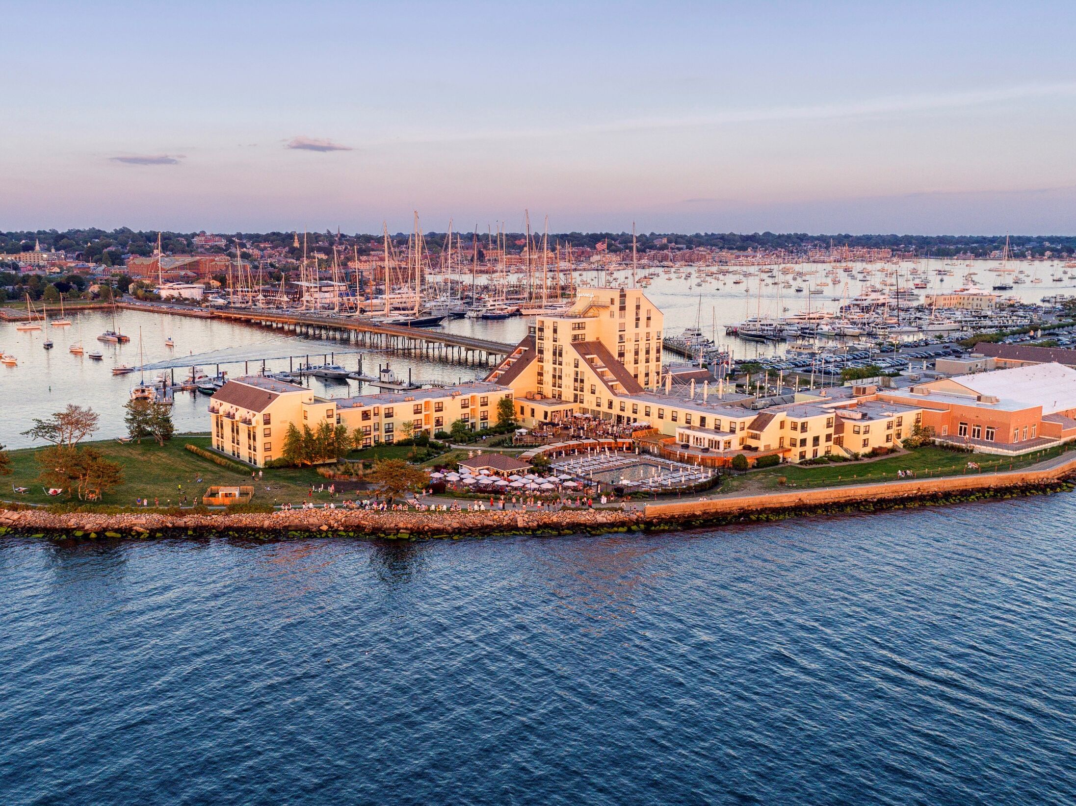 Picture of Newport Harbor Island Resort