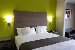 Picture of Empire Inn Cypress