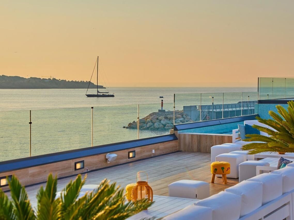 Picture of Residencia Calanova