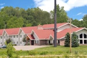 Picture of Cobblestone Hotel & Suites Baldwin