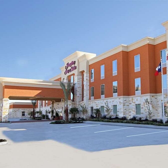 Picture of Hampton Inn & Suites Winnie
