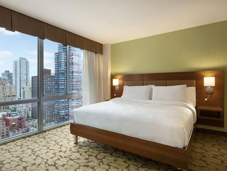 Picture of Hilton Garden Inn New York/Central Park South-Midtown West