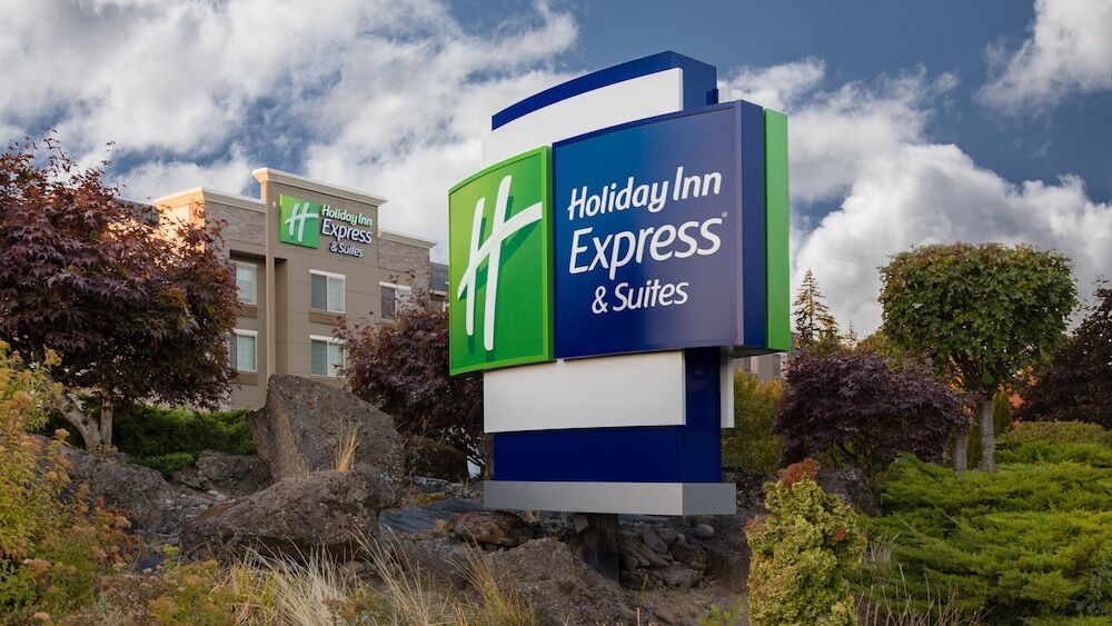 Picture of Holiday Inn Express & Suites Hood River by IHG