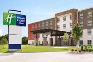 Picture of Holiday Inn Express&Suites Middletown an IHG Hotel