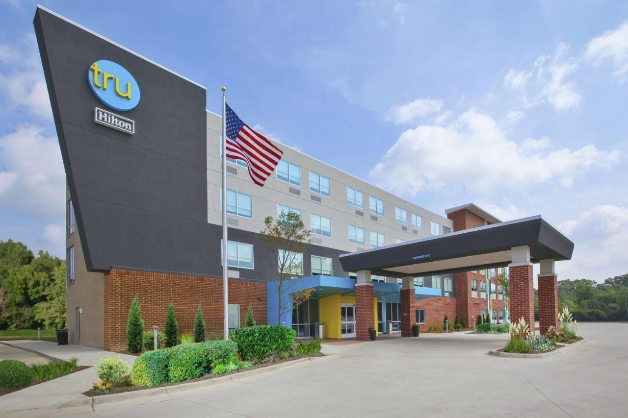 Picture of Tru by Hilton Jackson