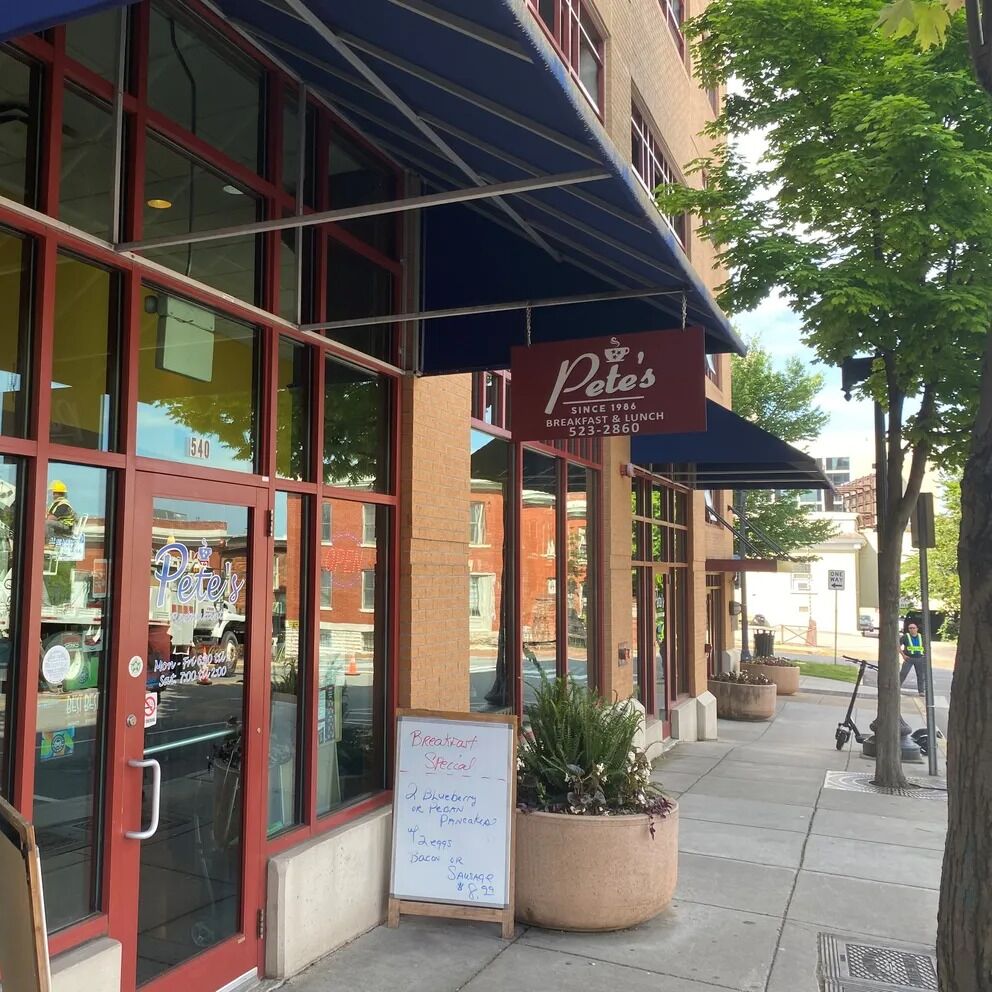 Picture of Pete's Restaurant & Coffee Shop