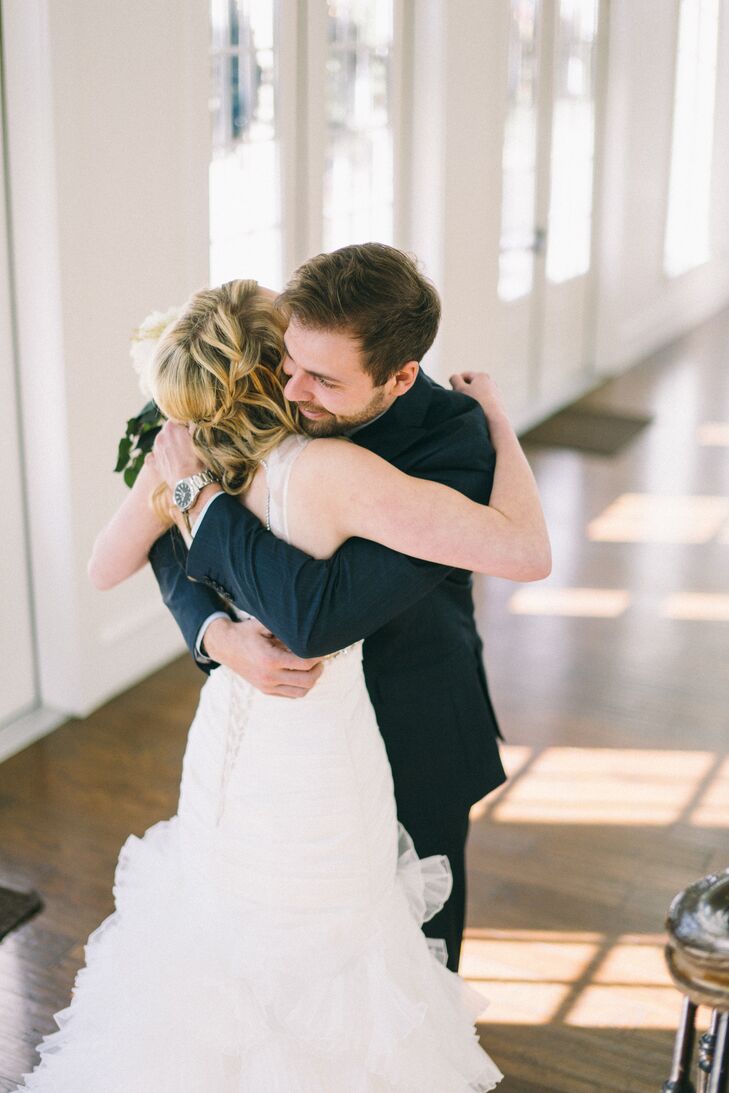 Sweet Hug During First Look