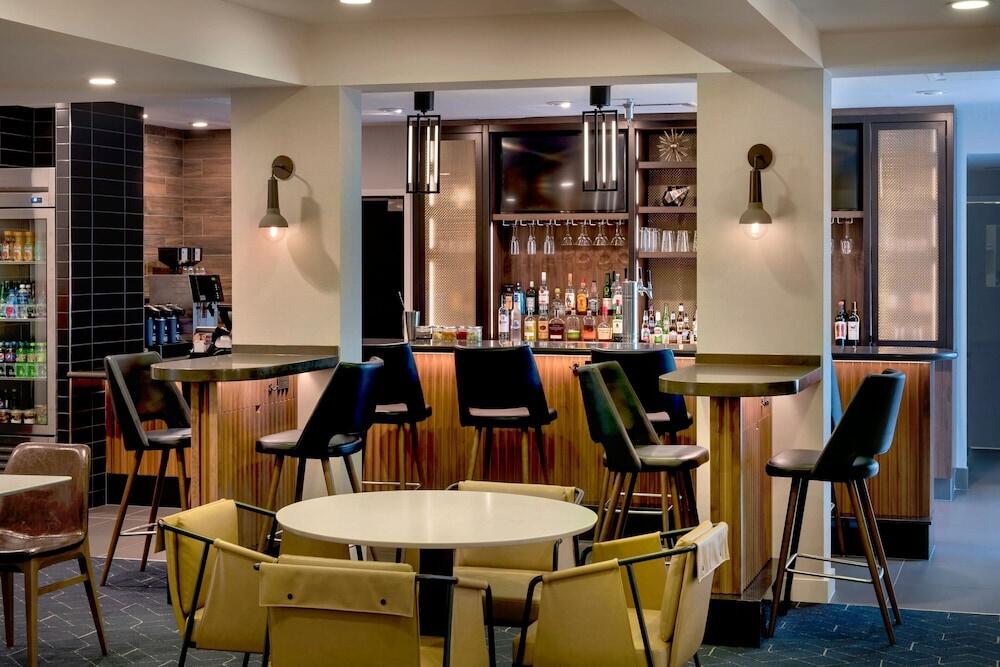 Picture of Courtyard by Marriott Philadelphia Plymouth Meeting