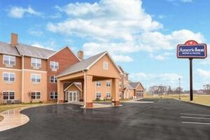 Picture of AmericInn by Wyndham Fulton Clinton