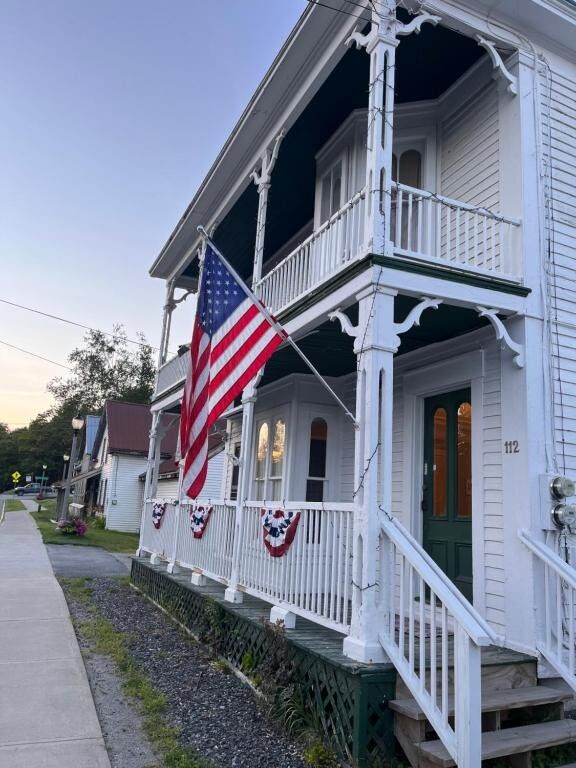 Picture of The 1827 House