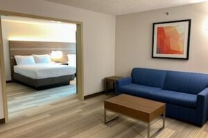 Picture of Holiday Inn Express & Suites Lexington Dtwn Area Keenland an IHG Hotel