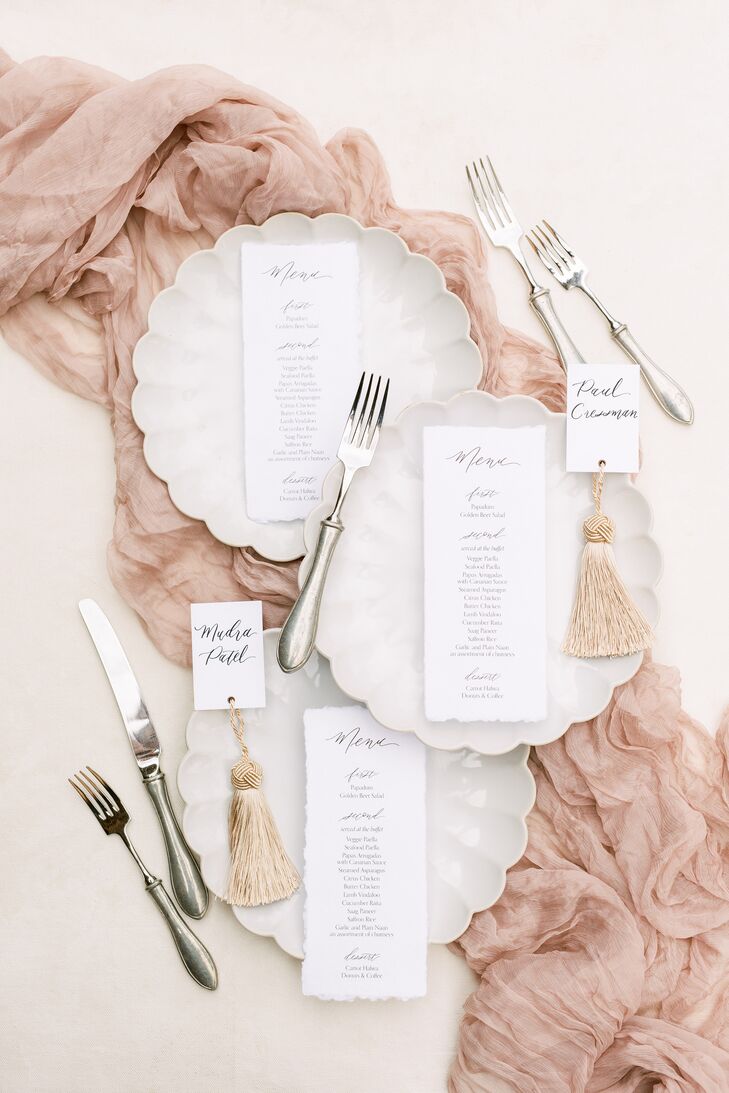 Scalloped Wedding Plates and Classic Silverware