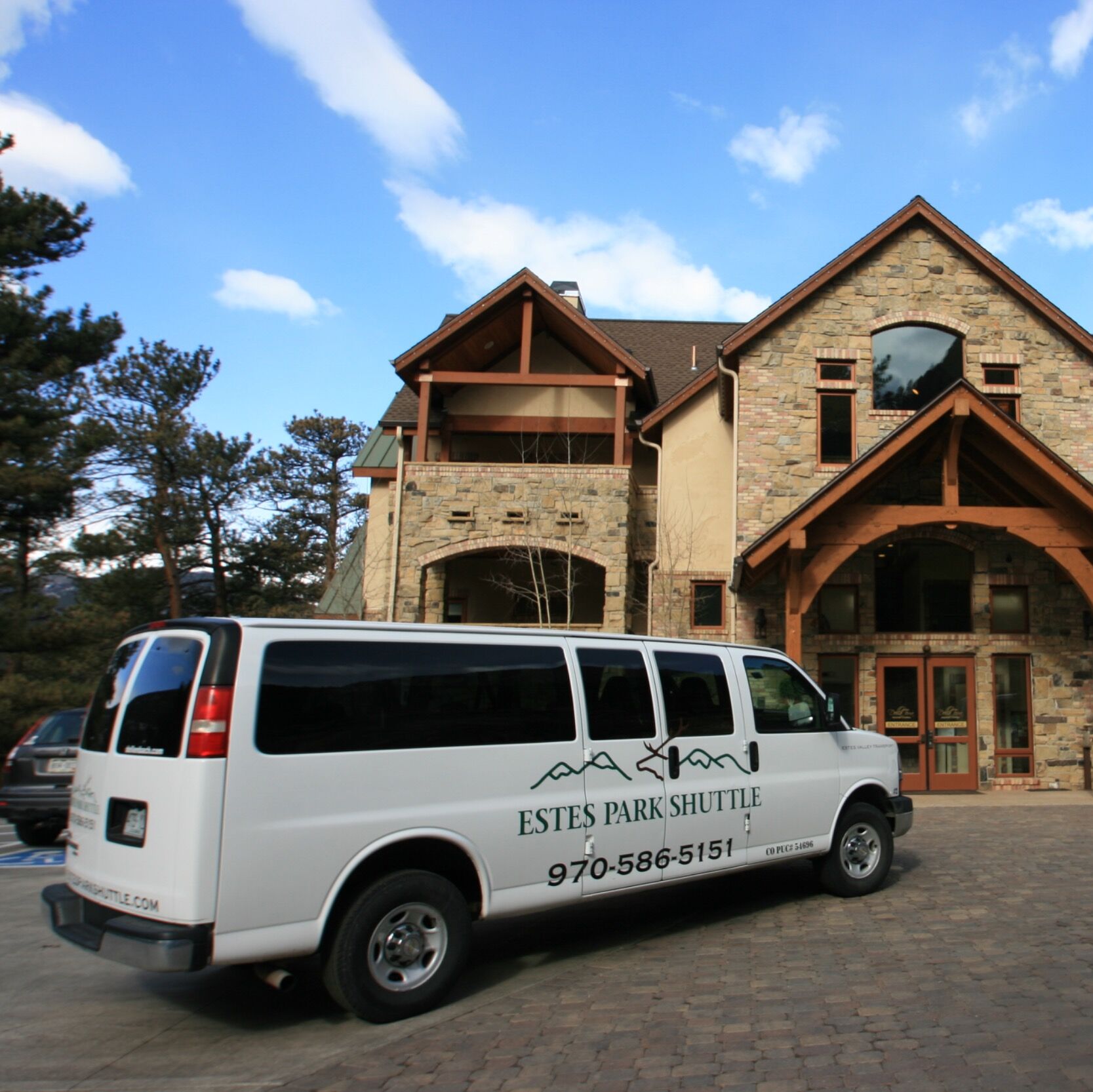 Picture of Estes Park Shuttle