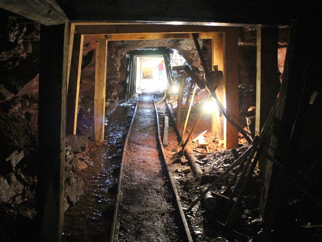 Picture of Bachelor Syracuse Mine Tour