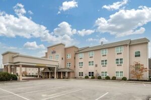 Picture of Comfort Inn & Suites Northern Kentucky