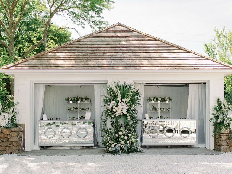 Glam reception bar with mirrored accents