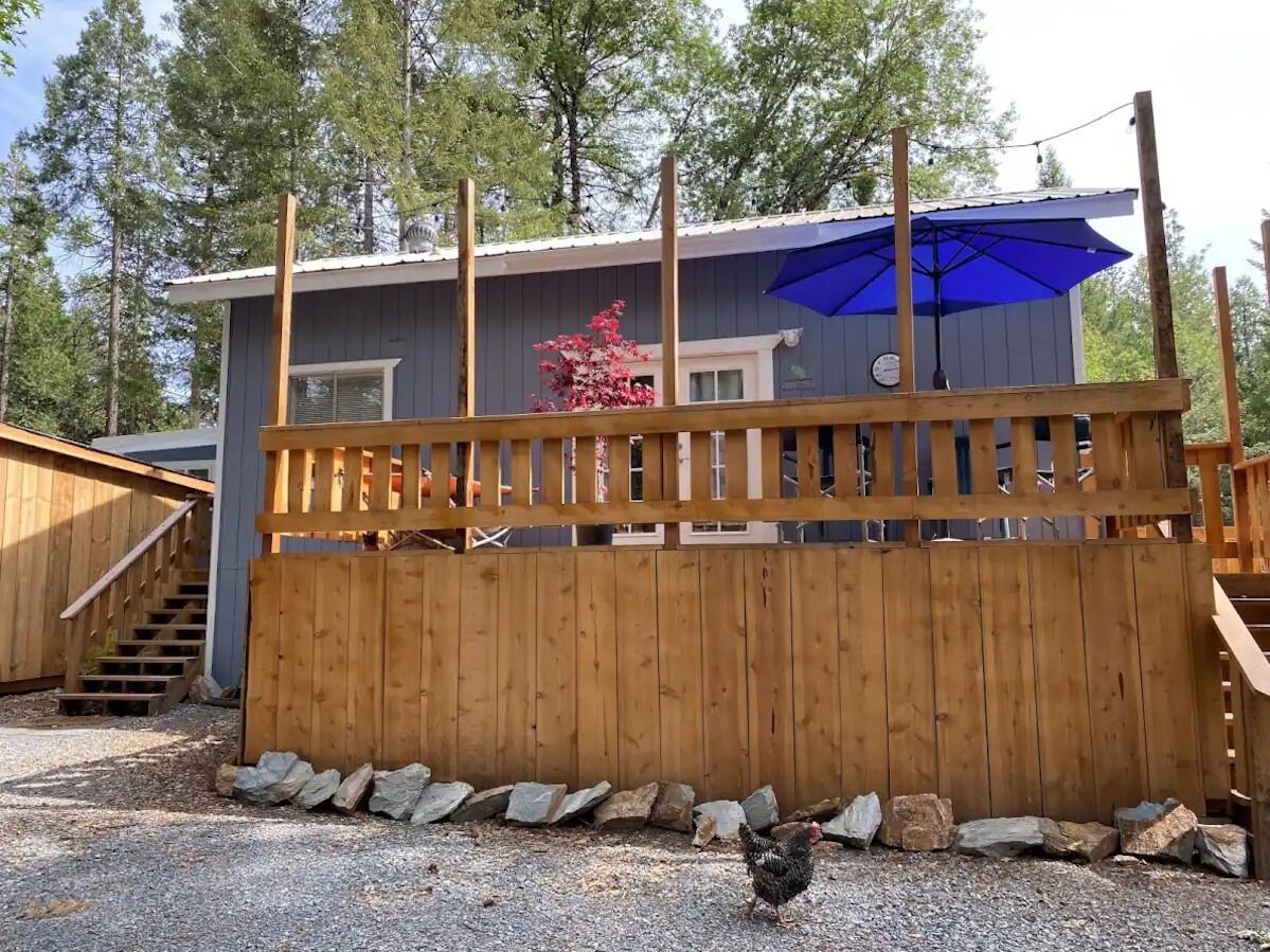 Picture of Foresthill Studio True Country!