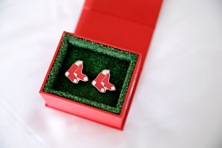 Baseball Red Sox CuffLinks in Box