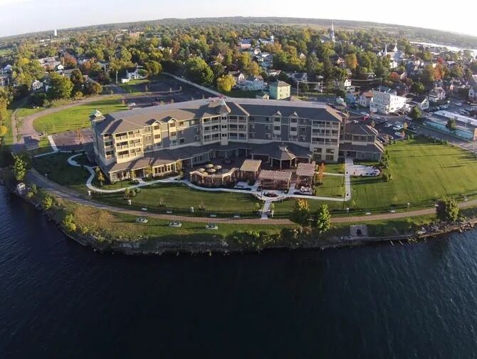 Picture of 1000 Islands Harbor Hotel