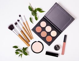 Eco Friendly Makeup