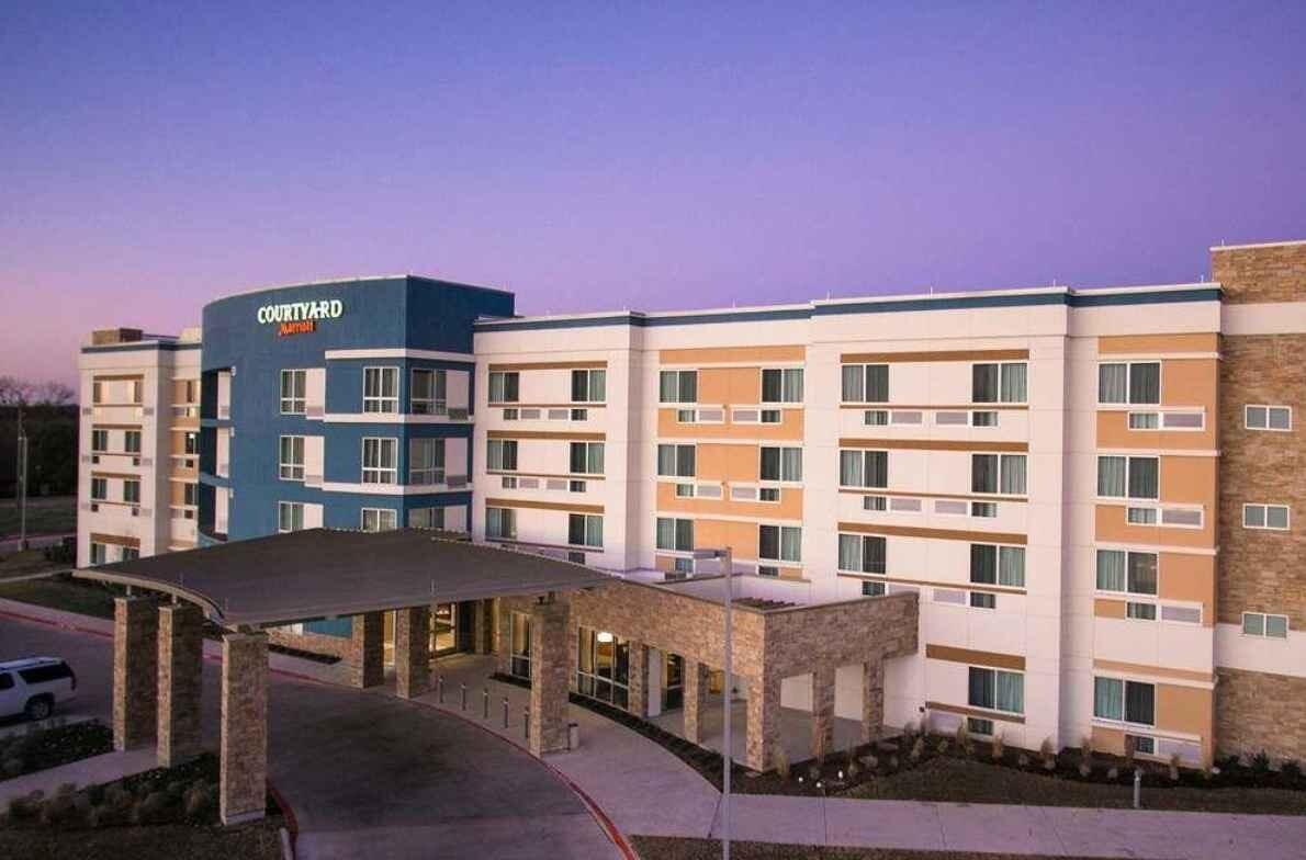 Picture of Courtyard by Marriott Dallas Midlothian at Midlothian Conference Center