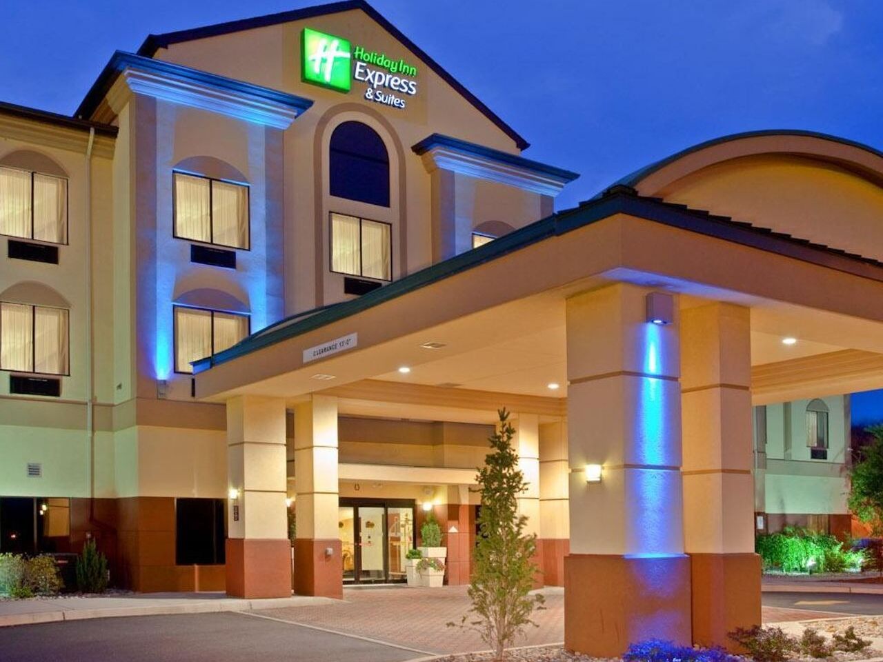 Picture of Holiday Inn Express & Suites Newton Sparta, an IHG Hotel