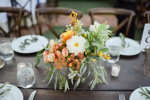 White and Citrus Centerpiece With Chrysanthemums