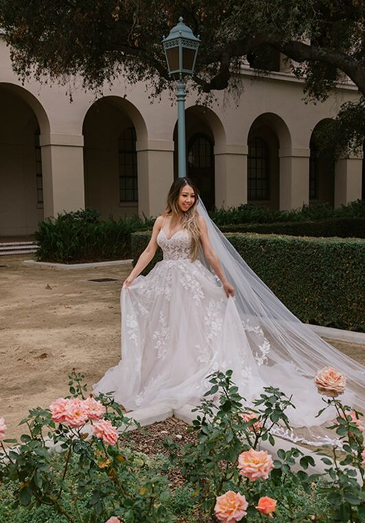 Essense of Australia D3344 Ball Gown Wedding Dress - 2