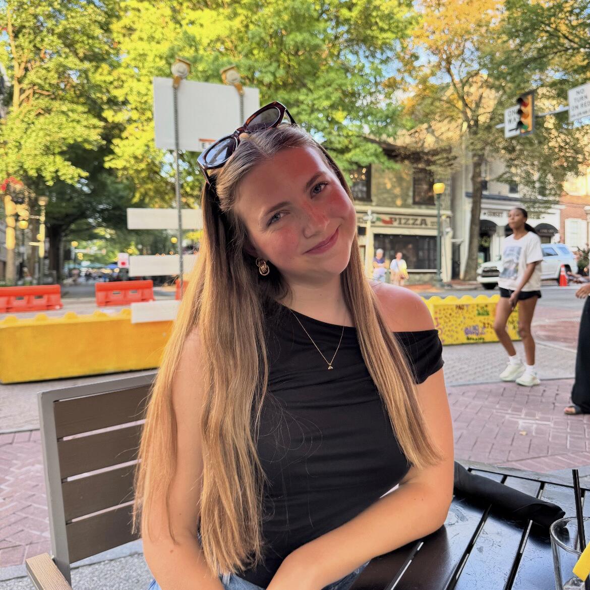 Ella Poff