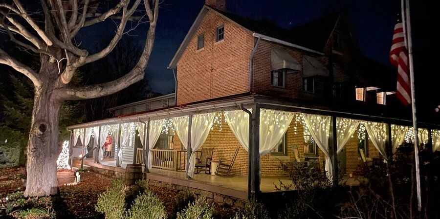 Picture of Deer Creek Winery and Watson Estate Bed & Breakfast