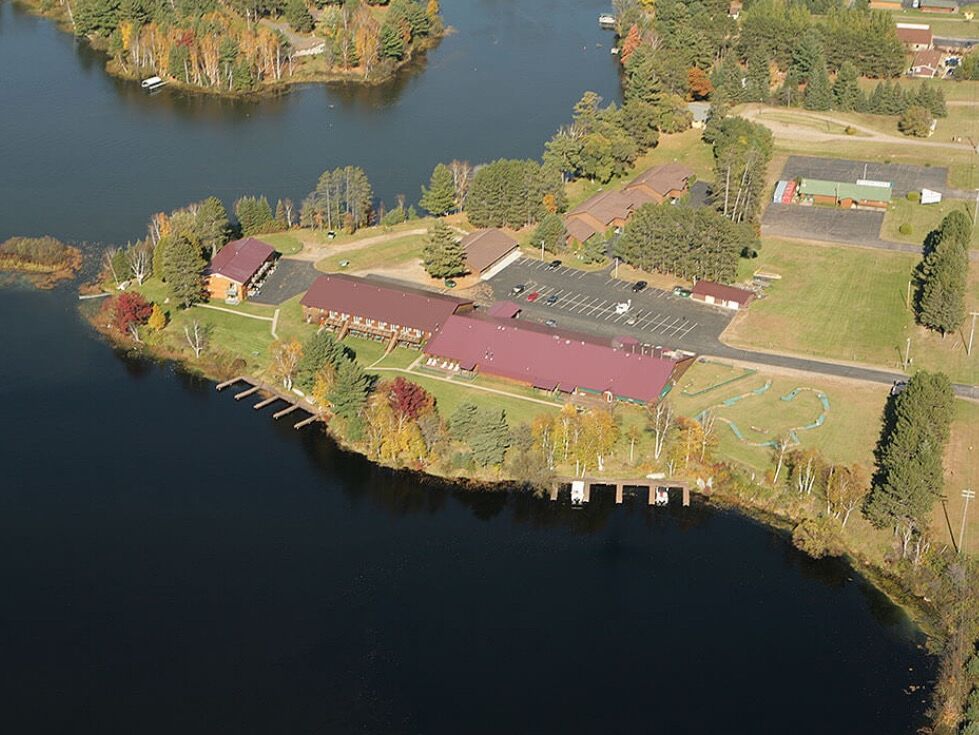 Picture of Eagle River Inn & Resort