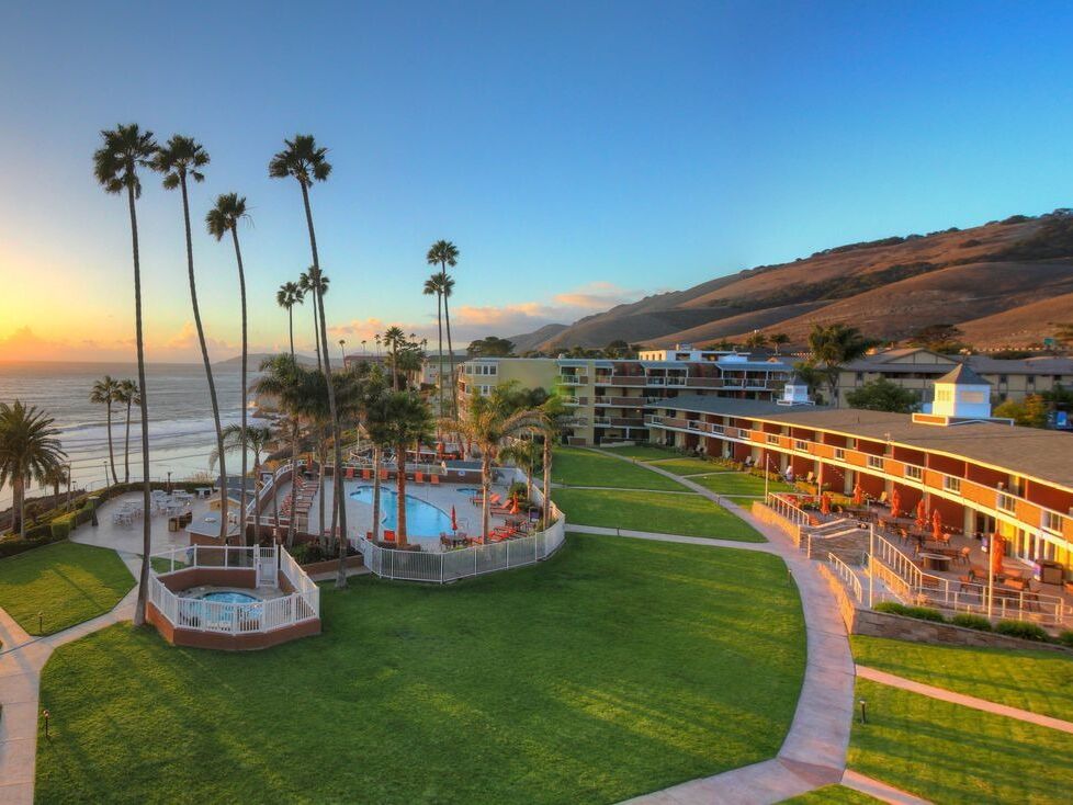 Picture of SeaCrest OceanFront Hotel