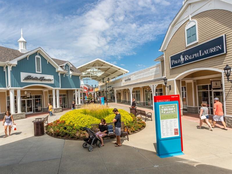 Picture of Tanger Outlets Pittsburgh 