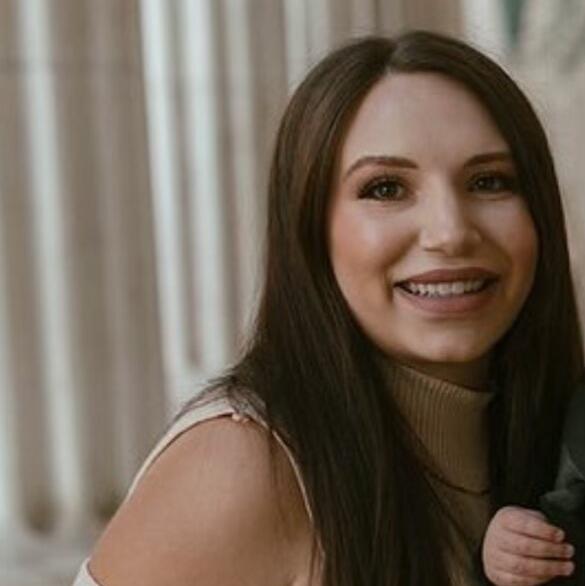 Gina 