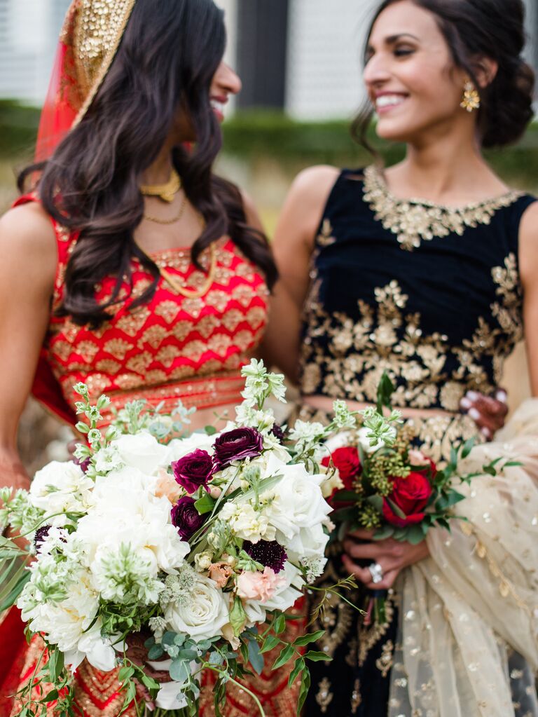 elegant fall wedding bouquets with burgundy ranunculus
