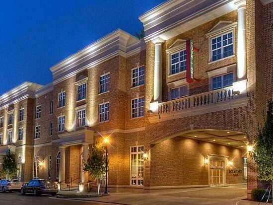 Picture of Courtyard by Marriott Nashville Green Hills