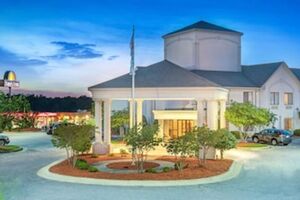 Picture of Days Inn by Wyndham Louisburg