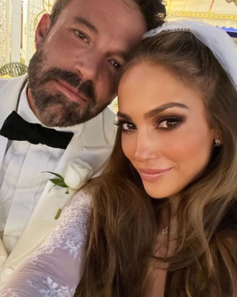 jennifer and ben bennifer on their wedding day