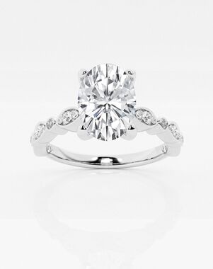 Grown Brilliance Oval Cut Engagement Ring