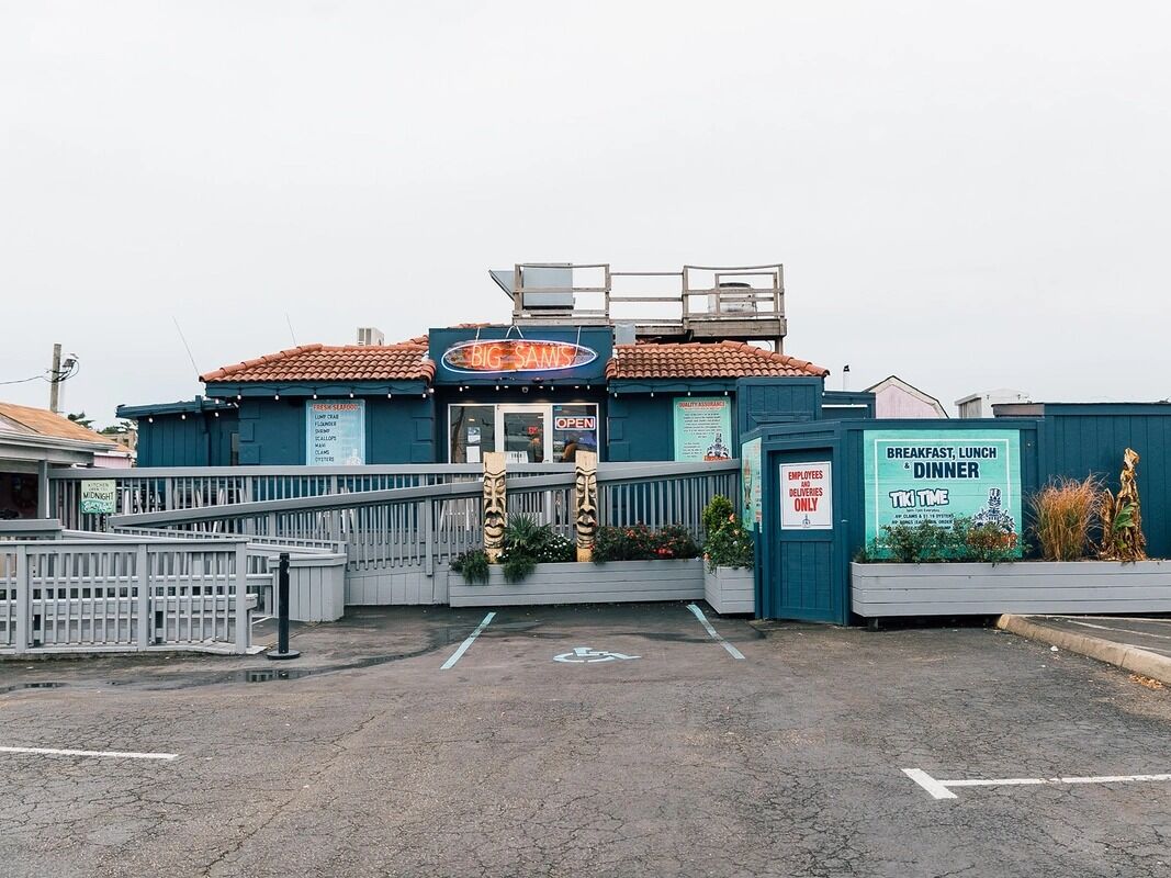 Picture of Big Sam's Inlet Cafe & Raw Bar