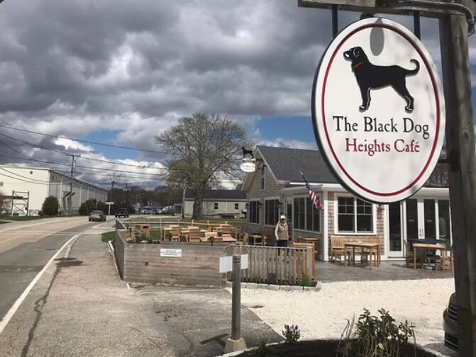 Picture of The Black Dog Heights Cafe