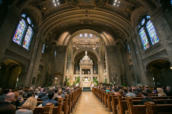 Located on its own city block on Hennepin Avenue in downtown Minneapolis, the couple loves that the Basilica is a Beaux Arts architectural landmark.