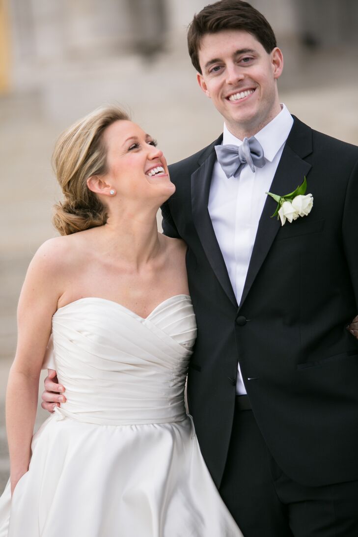 Subtle details on the bodice gave Taylor's LulaKate strapless gown a hint of texture.