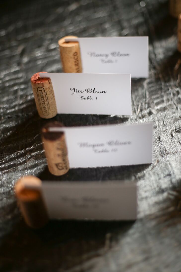 Simple DIY wine corks added a personal touch to the couple's escort cards.