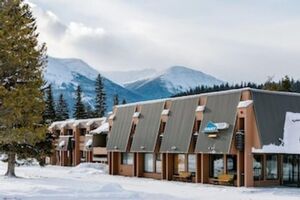 Picture of Marmot Lodge