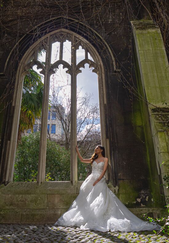 Essense of Australia D3100 A-Line Wedding Dress - 1