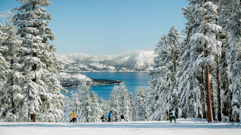 Lake Tahoe Bachelorette Party Activities -Downhill Skiing
