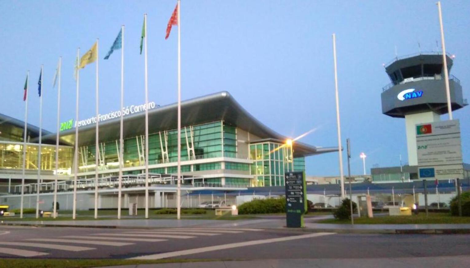 Picture of Porto Airport (OPO) - Francisco Sá Carneiro Airport